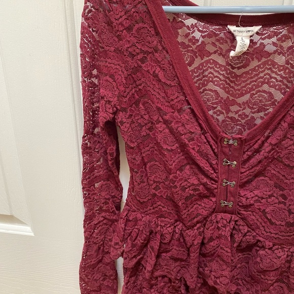 Bethany Mota red blouse size large - Picture 4 of 9
